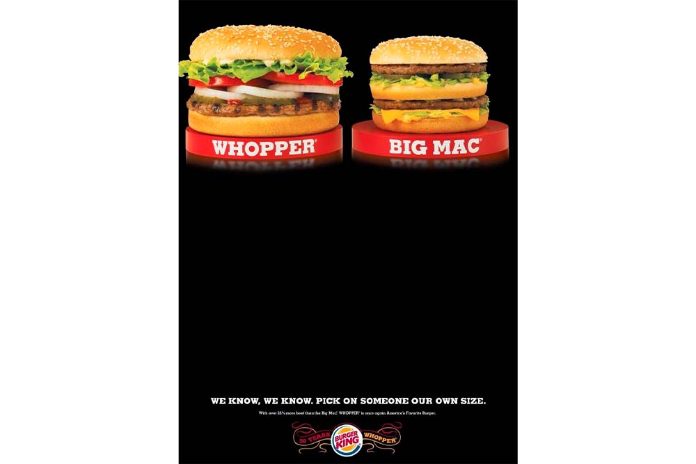 Burger King compara el tamaño de su hamburguesa.