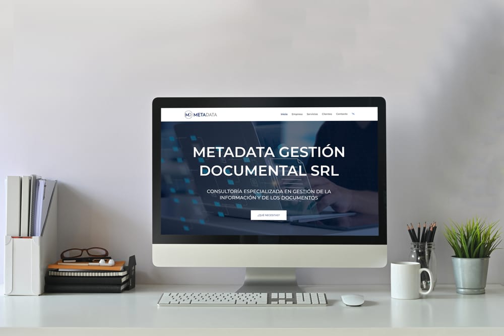 Diseñamos la imagen de marca y la página web de Metadata